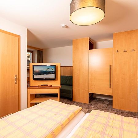 Hotel-Garni Pramstraller Mayrhofen Exterior photo